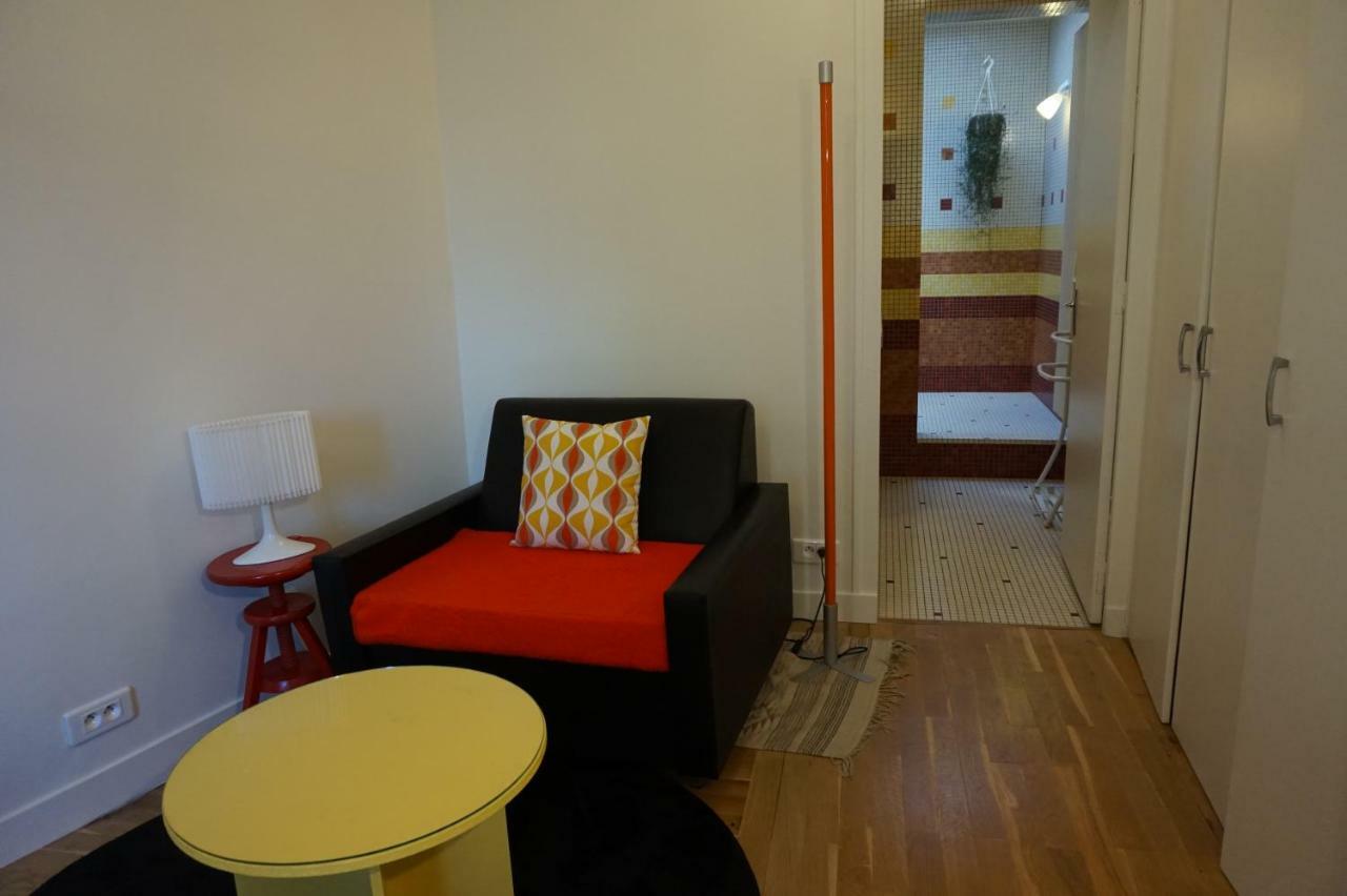 Une Chambre A Neuilly Guest House Exteriér fotografie